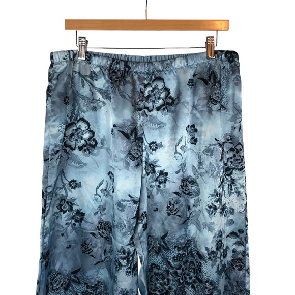 Gilligan O'Malley Floral Print Satin Pajama Pants Size L Wide Leg Y2K Sleepwear - Picture 2 of 7